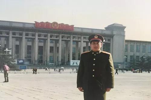 当兵时的王化轩