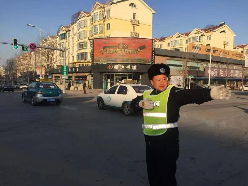 正在执勤的孙哲