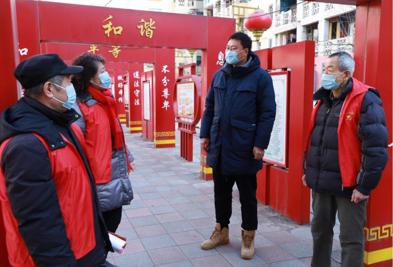 本溪市委政法委机关党支部主动与社区进行对接