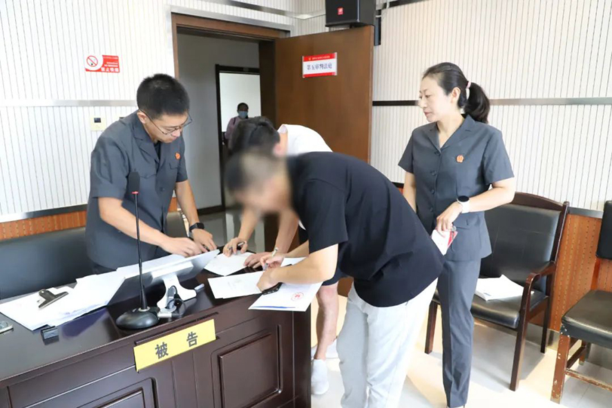（朝阳中院）朝阳市龙城区法院速裁法官成功调解了一起民事纠纷