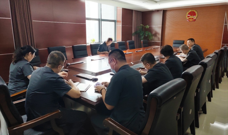 今年8月下旬，召开审判执行质效指标工作调度会。_编辑