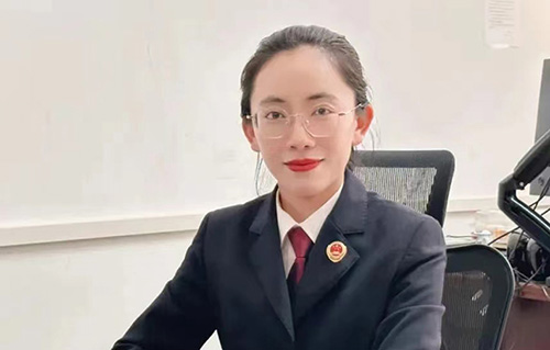 马晶