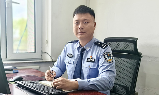 张迅