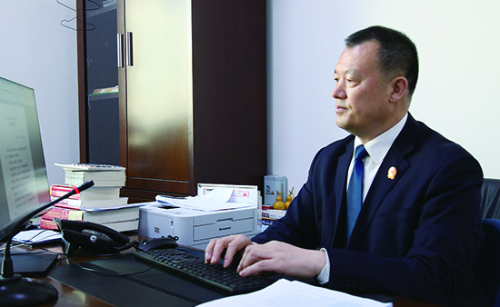 盘山县人民法院综合审判庭庭长赵军