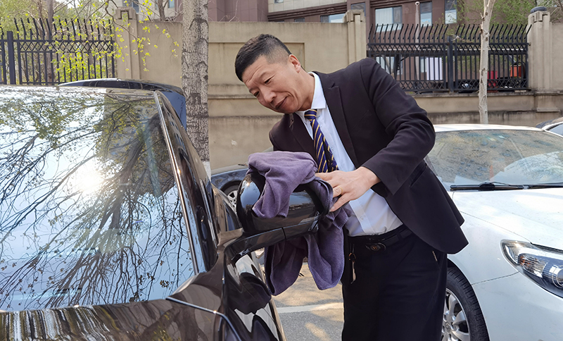 王春明