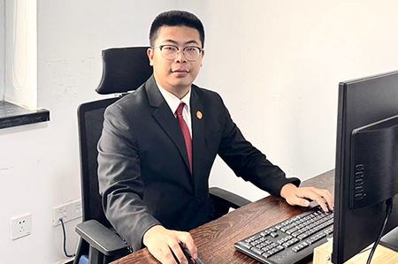 李侗宸